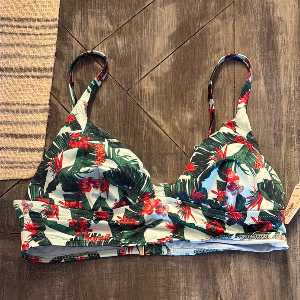 NWT VS swim Floral Bikini Top with Red and Green XL
